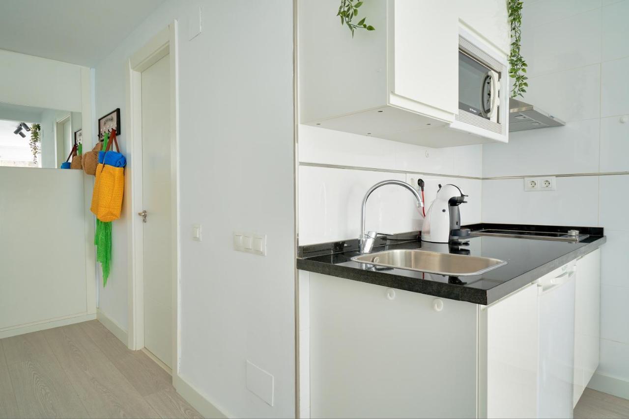Suite Roca Chica Torremolinos Bagian luar foto