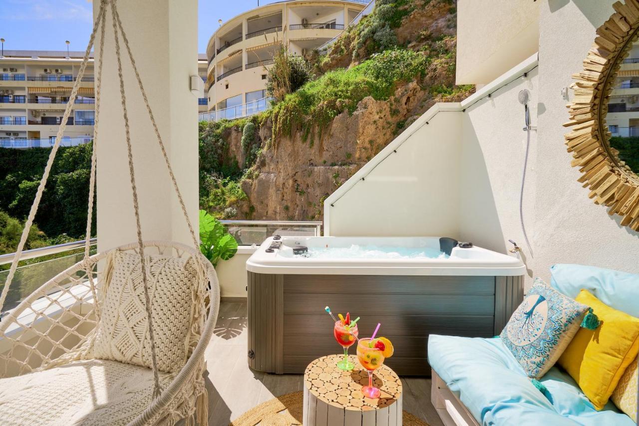 Suite Roca Chica Torremolinos Bagian luar foto
