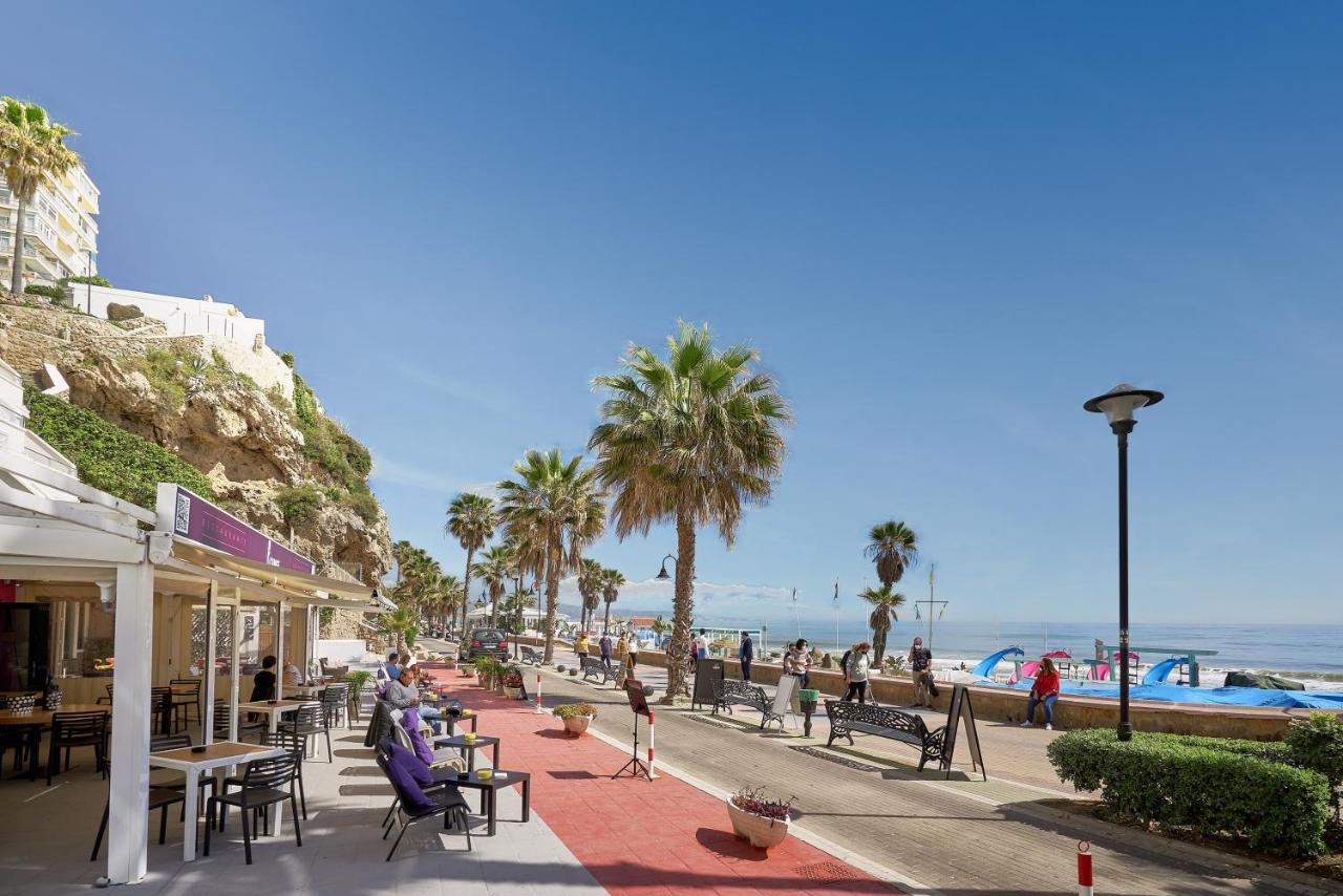 Suite Roca Chica Torremolinos Bagian luar foto