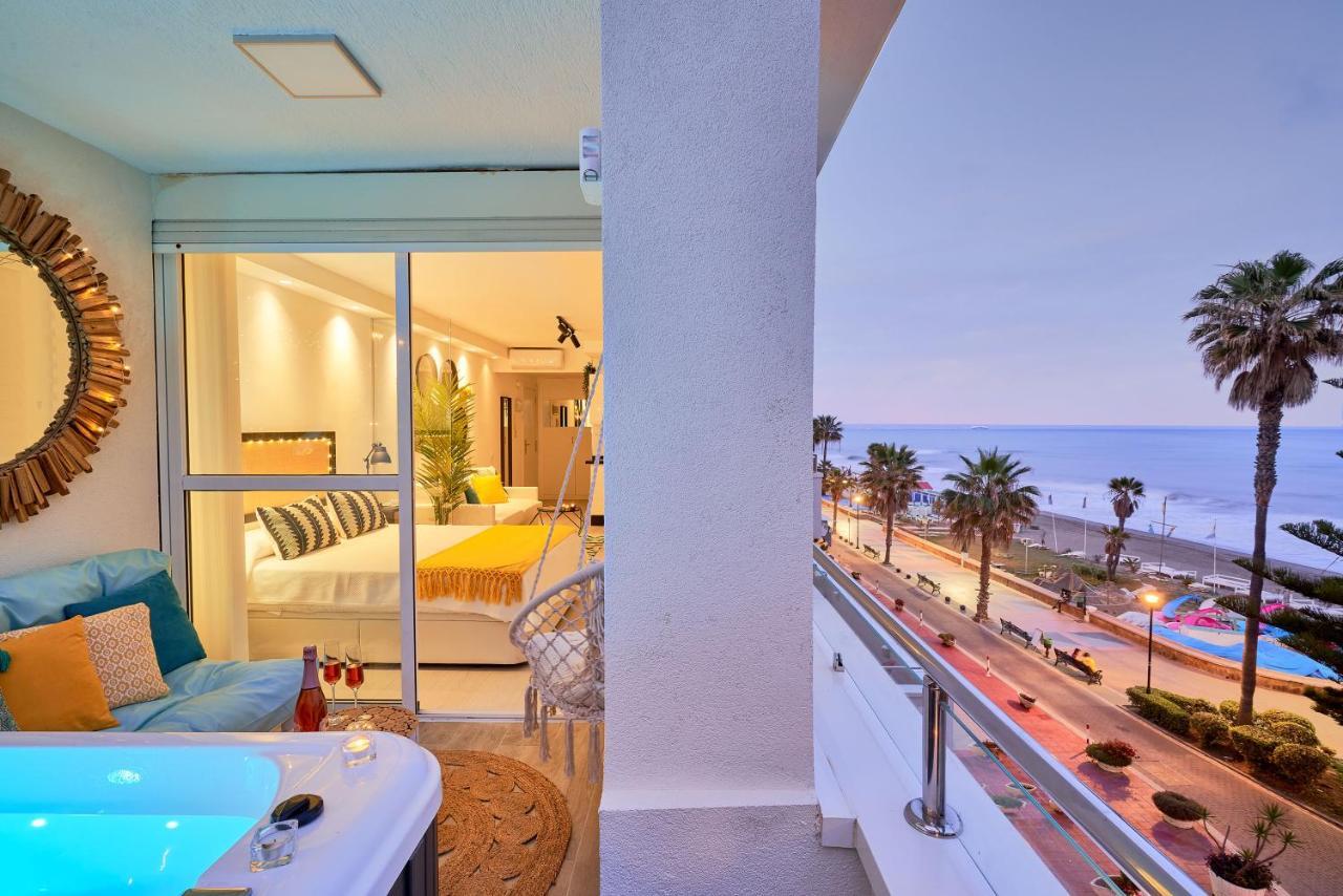 Suite Roca Chica Torremolinos Bagian luar foto